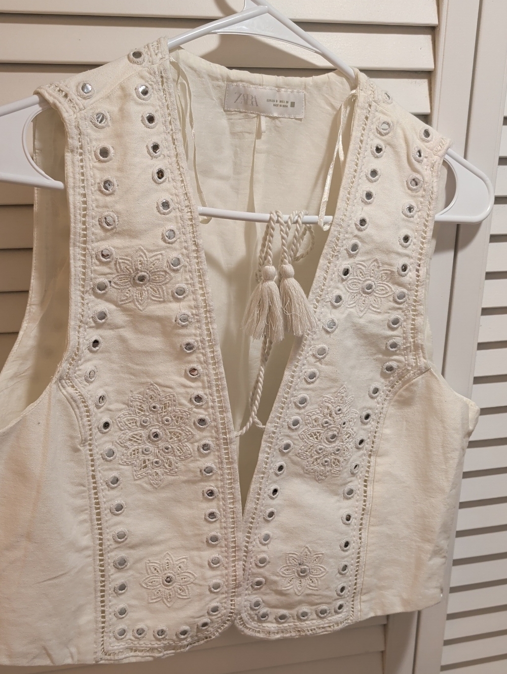 Zara Ivory Embroidered Tassel Vest Jean SZ S